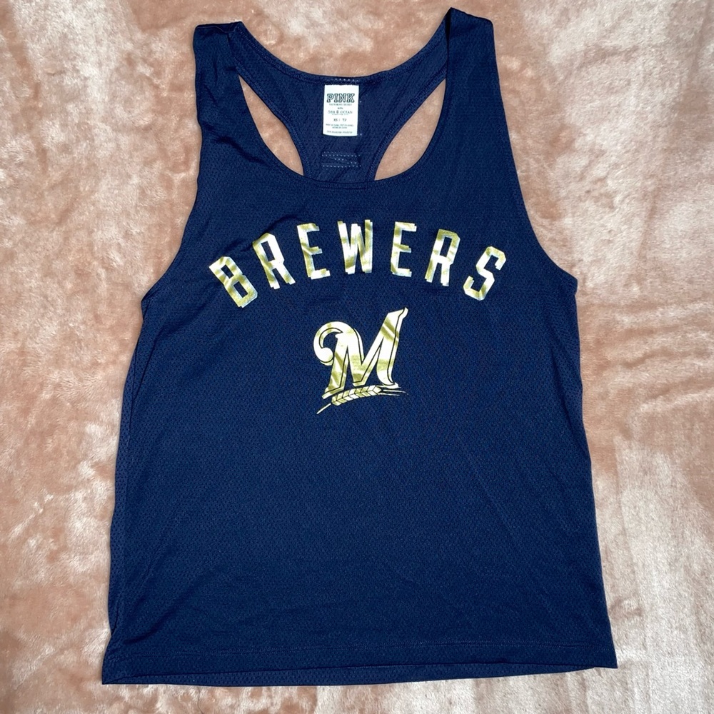 PINK Brewers tank